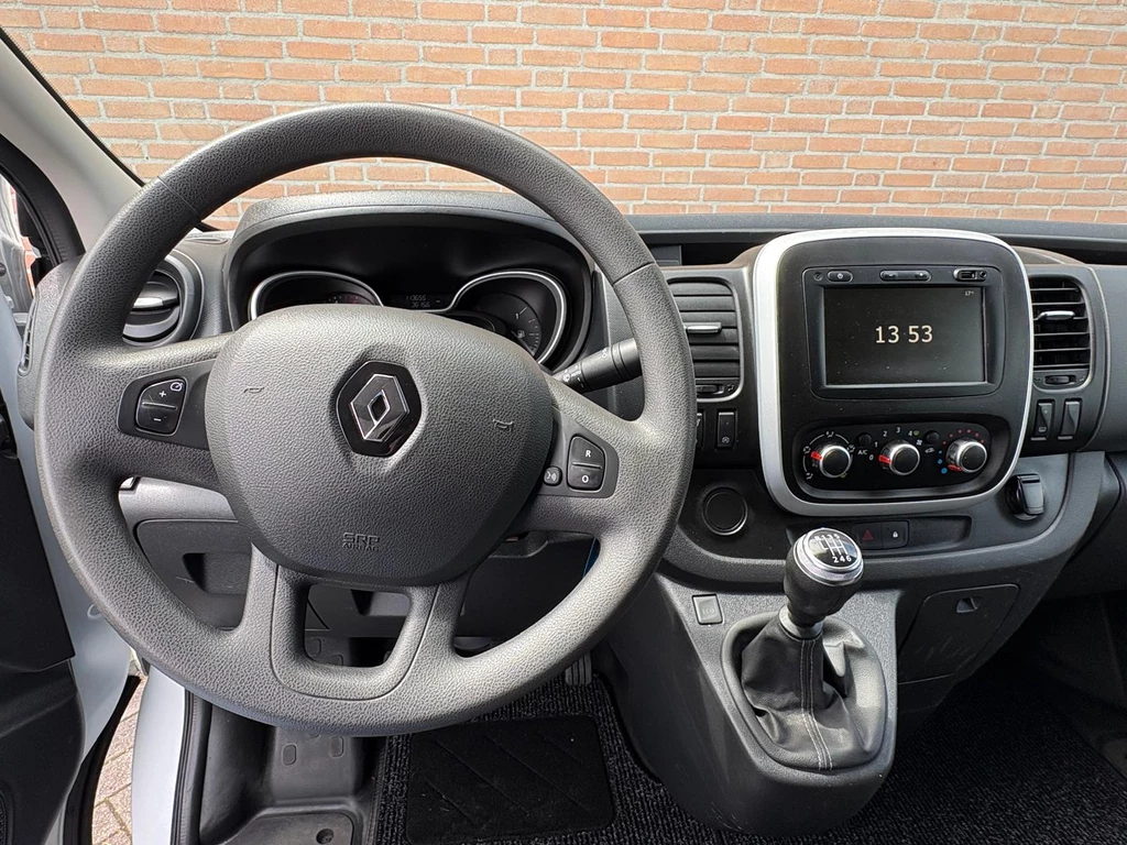 Renault Trafic – foto 12