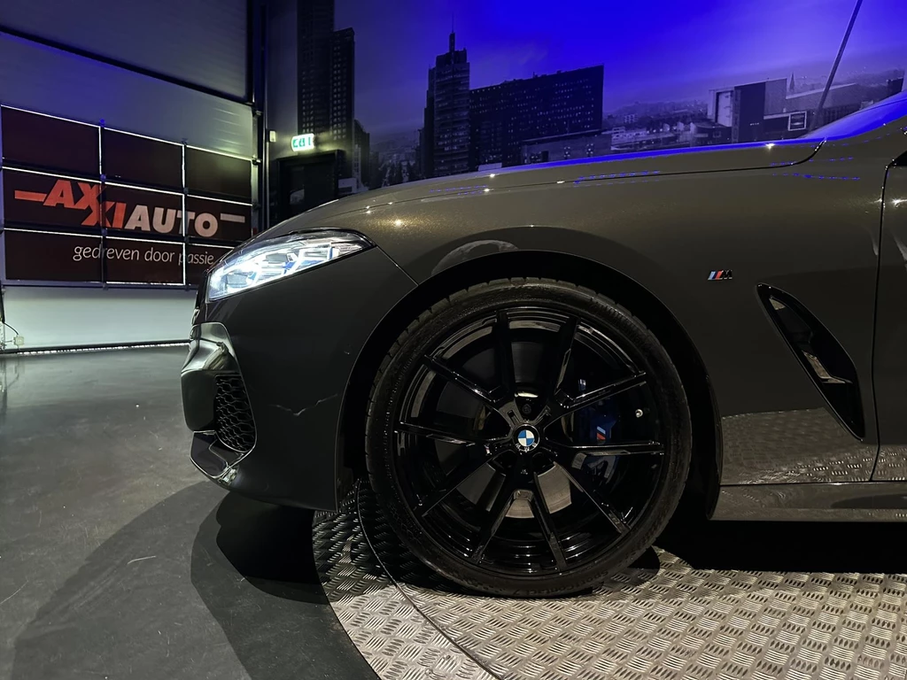 BMW 8 Serie – foto 37