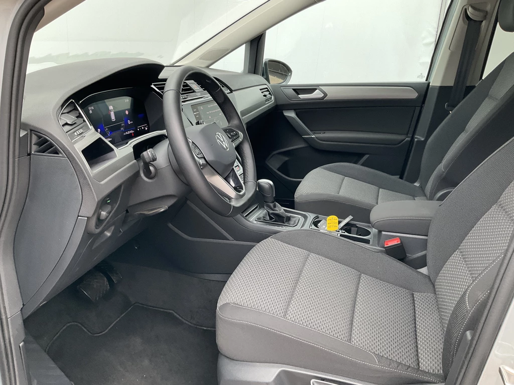 Volkswagen Touran – foto 26