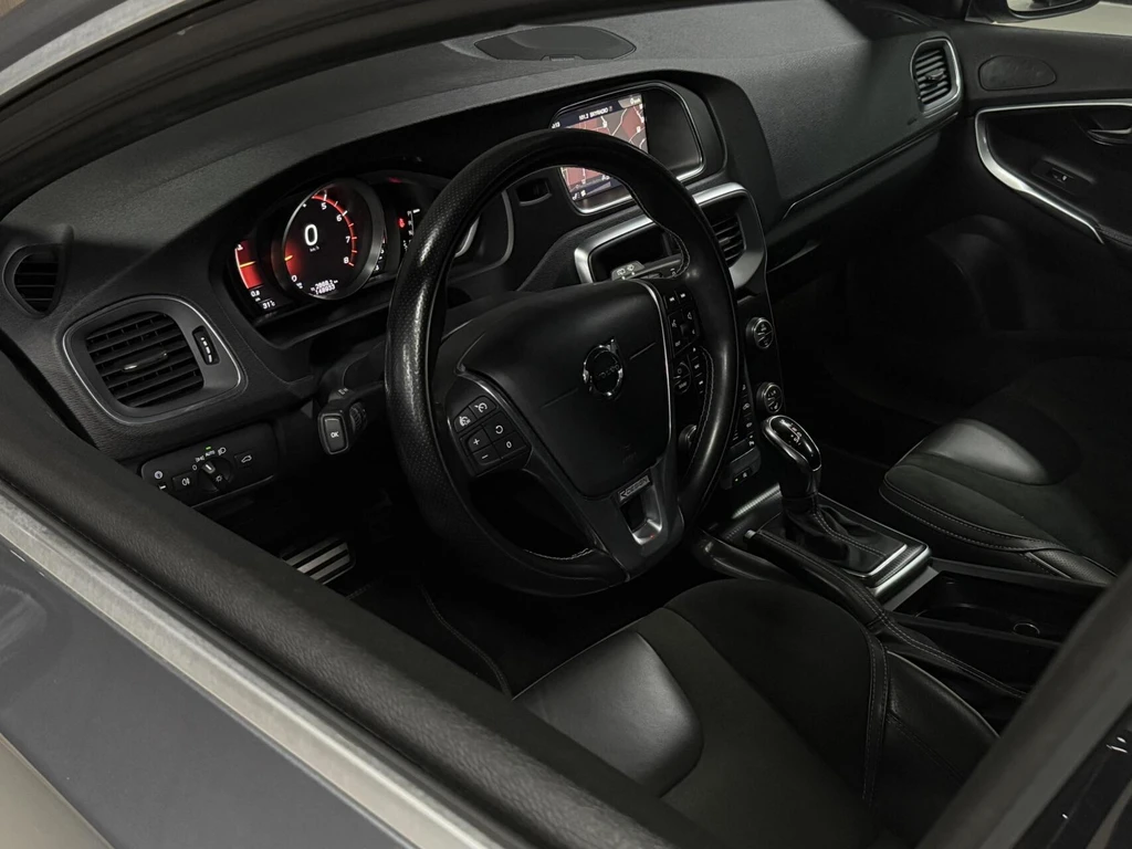 Volvo V40 – foto 17