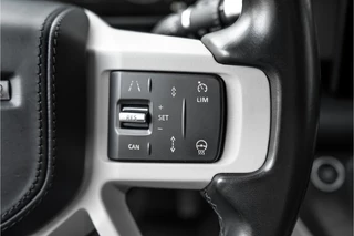 Land Rover Defender – thumbnail 39