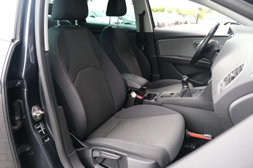 SEAT Leon – foto 17
