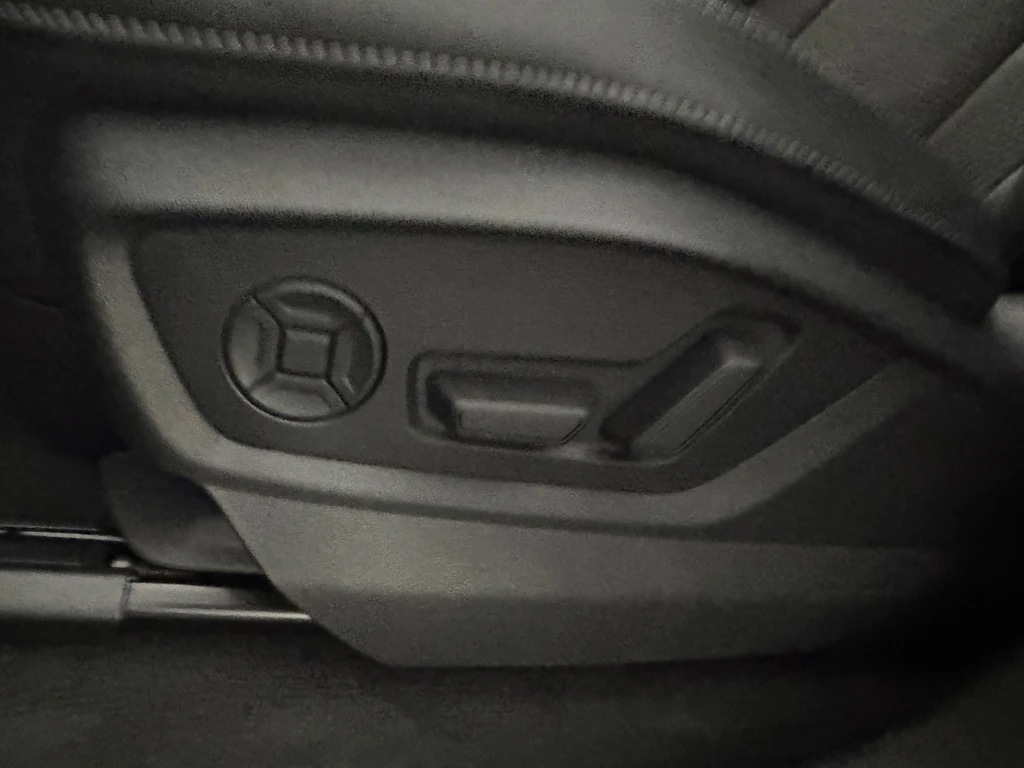 Audi Q8 – foto 15