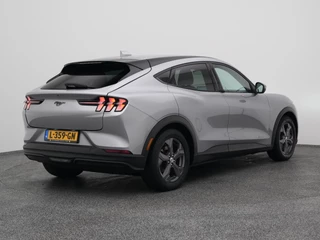 Ford Mustang Mach-E – thumbnail 10