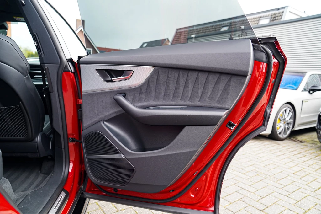 Audi Q8 – foto 23