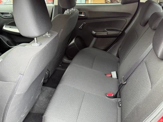Suzuki Swift – thumbnail 25