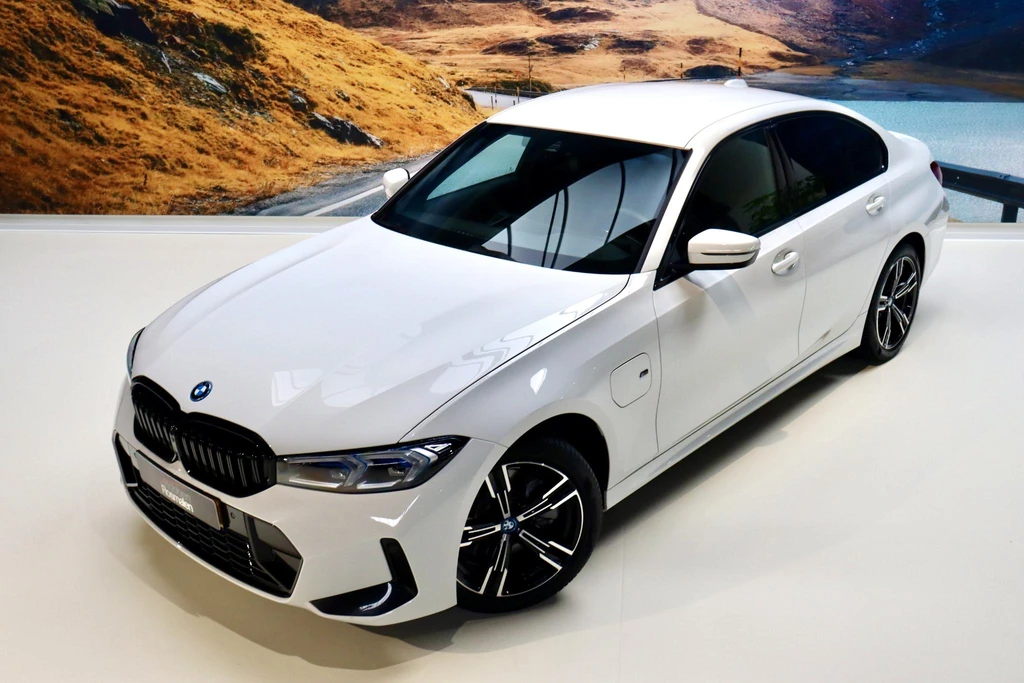 BMW 3 Serie – foto 3