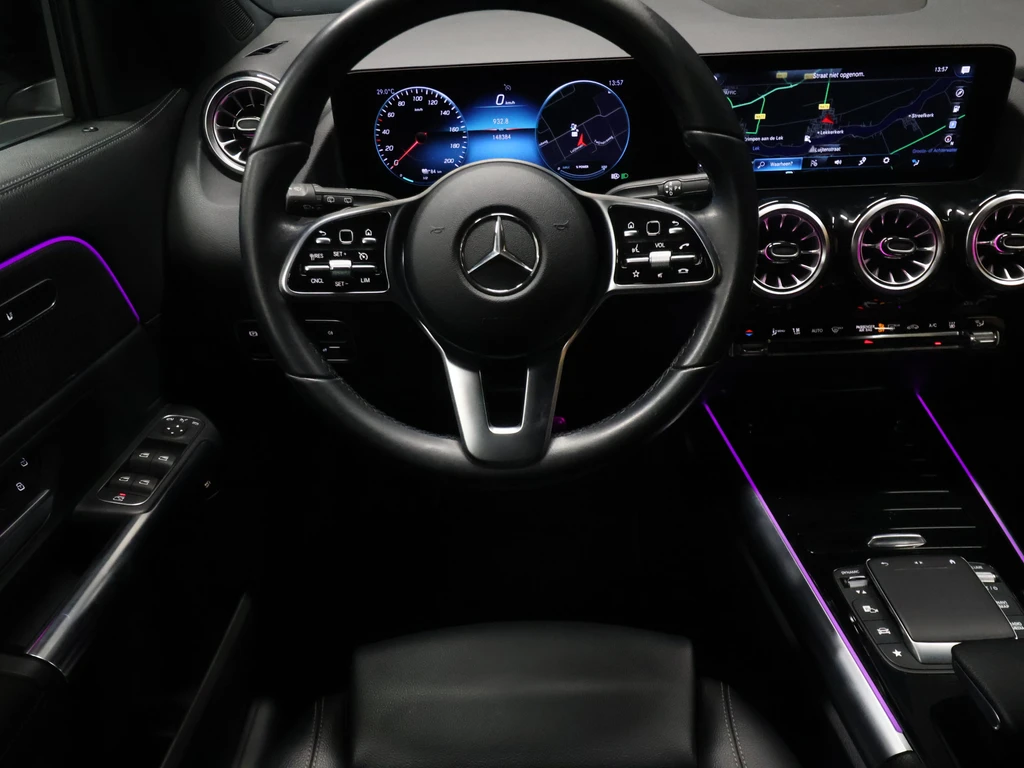 Mercedes-Benz EQA – foto 10