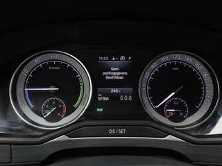 Škoda Superb – thumbnail 20