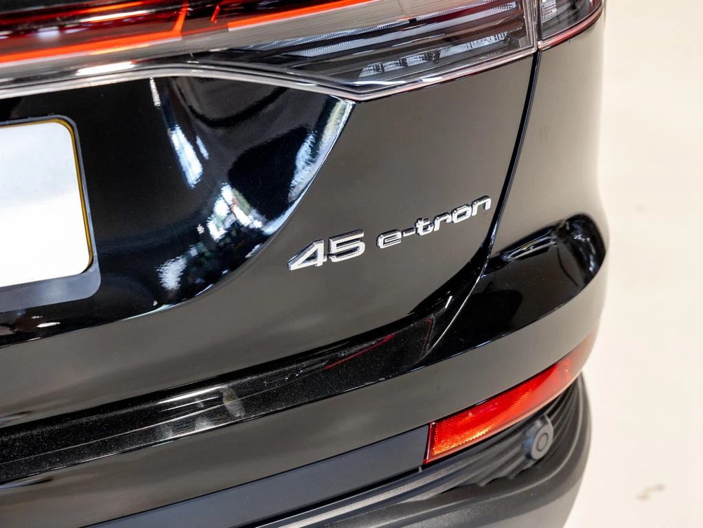 Audi Q4 Sportback e-tron – foto 18