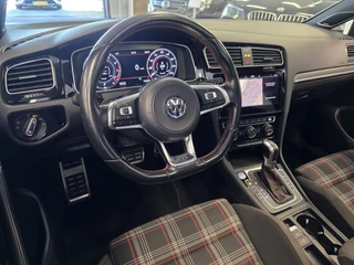 Volkswagen Golf – thumbnail 11