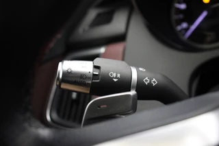 Jaguar E-PACE – thumbnail 34
