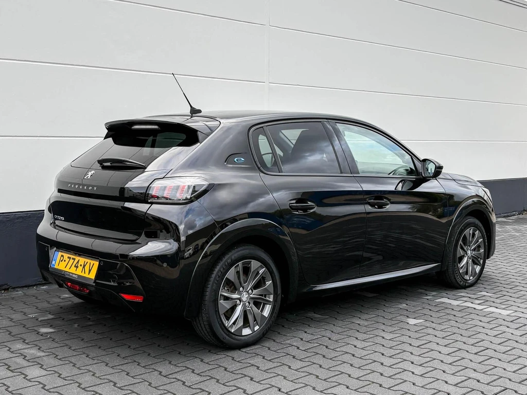 Peugeot e-208 – foto 10