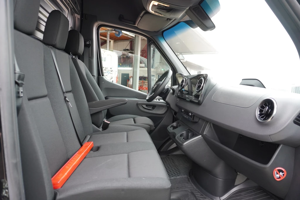 Mercedes-Benz Sprinter – foto 13