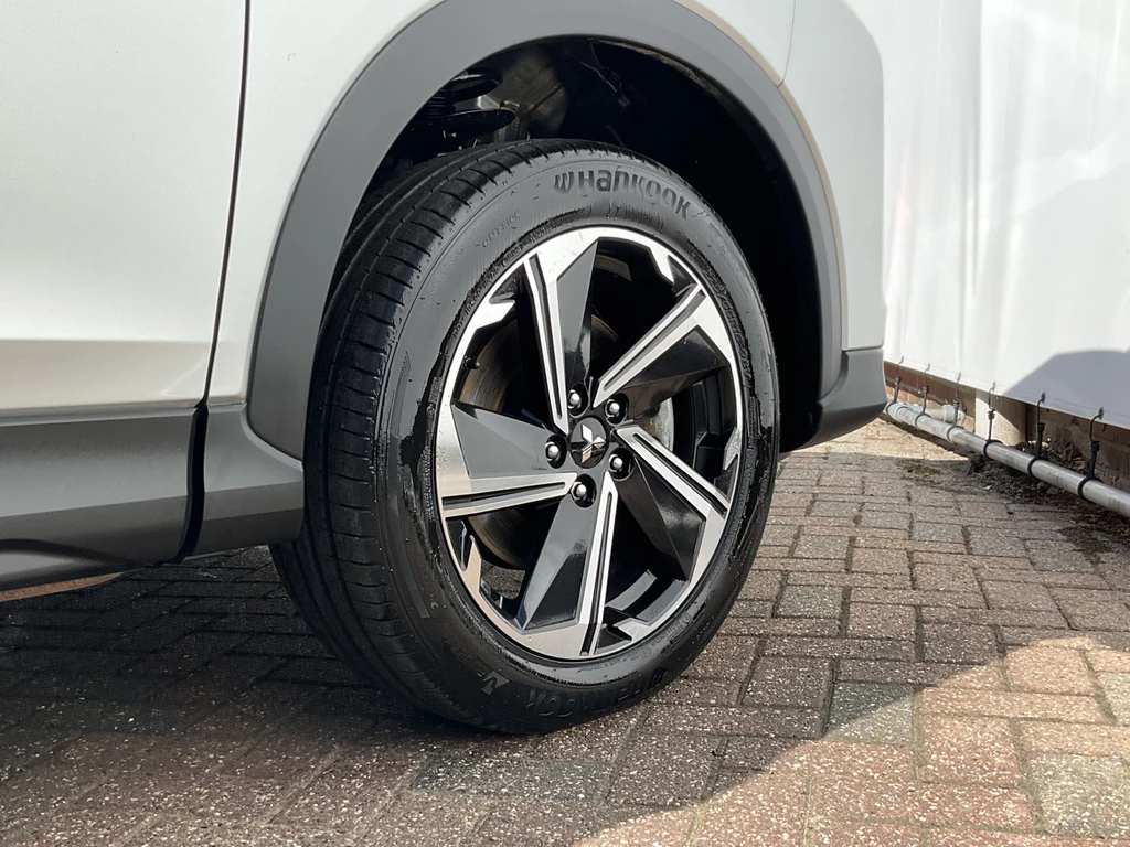 Mitsubishi Eclipse Cross – foto 18