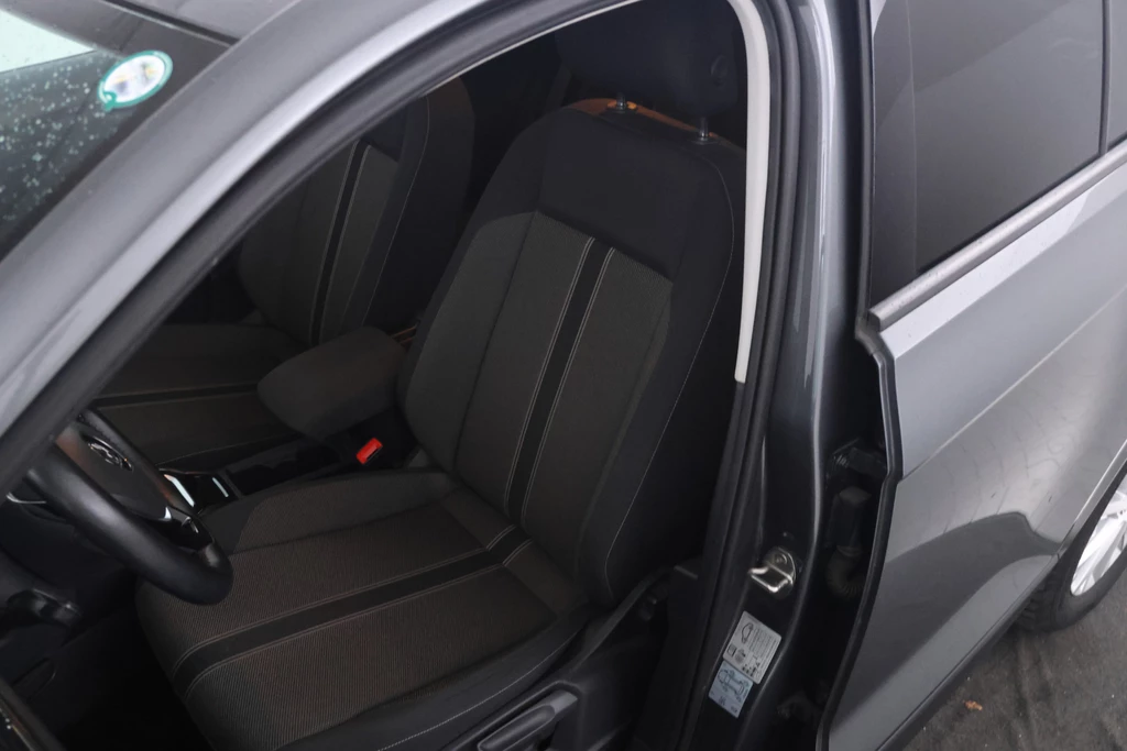 Volkswagen T-Roc – foto 14