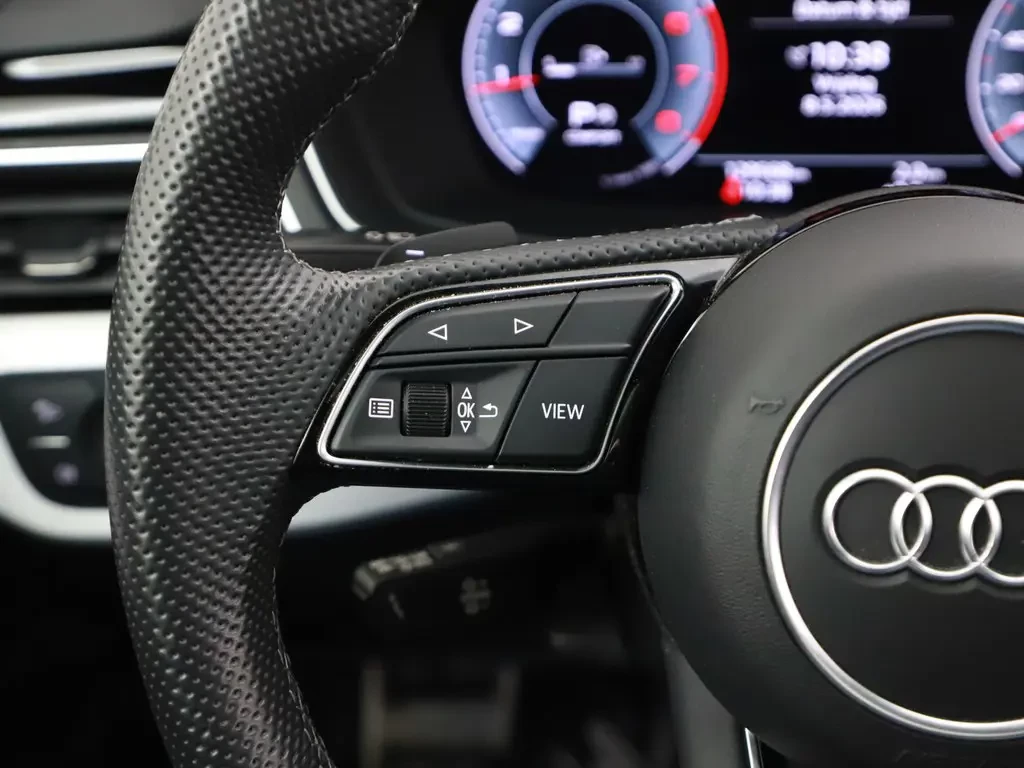 Audi A4 – foto 9