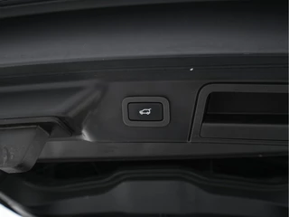 Land Rover Range Rover Velar – thumbnail 27