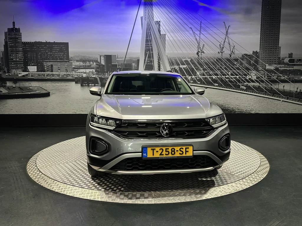 Volkswagen T-Roc – foto 16