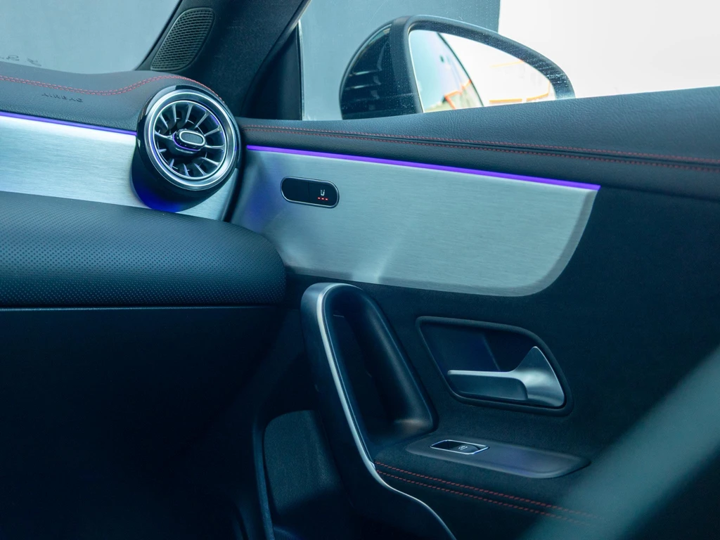 Mercedes-Benz CLA – foto 18
