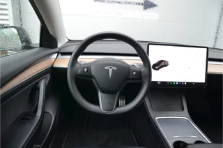 Tesla Model 3 – thumbnail 14