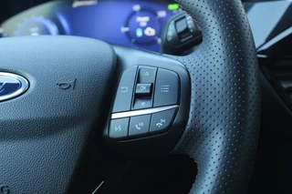 Ford Kuga – thumbnail 23
