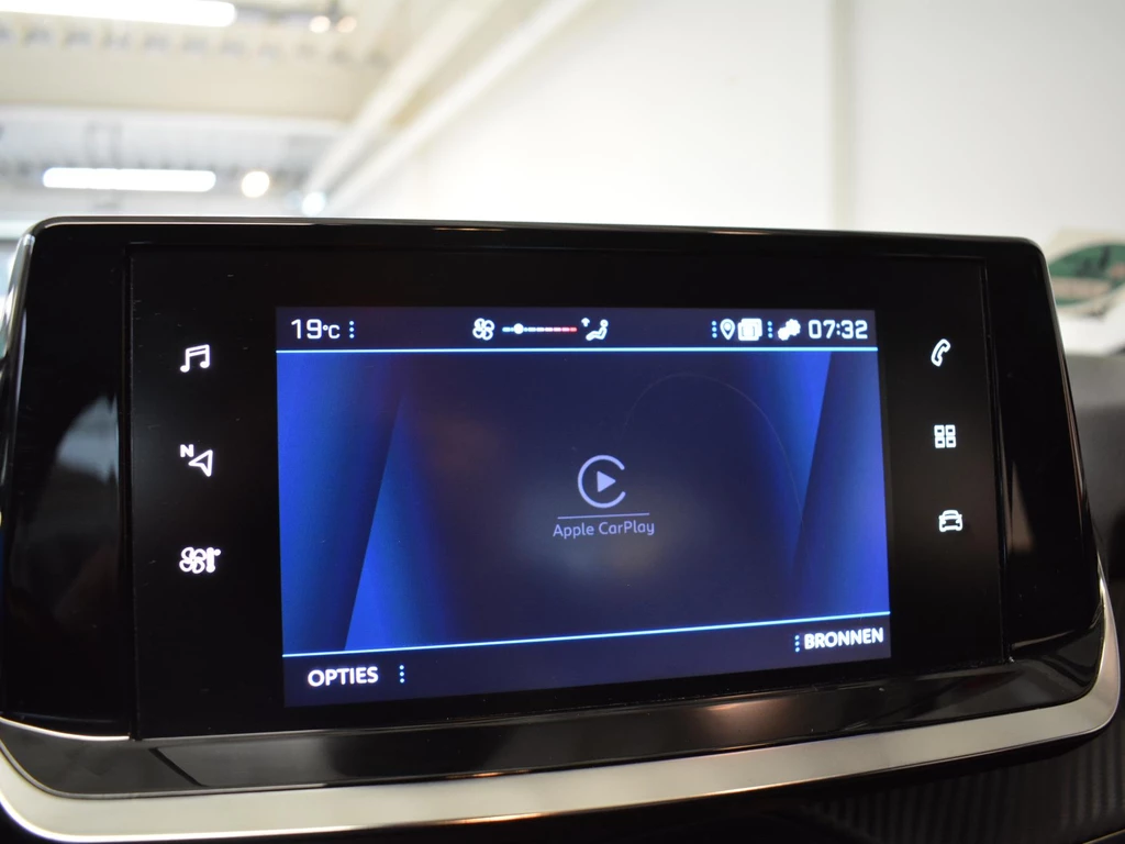 Peugeot 208 – foto 19