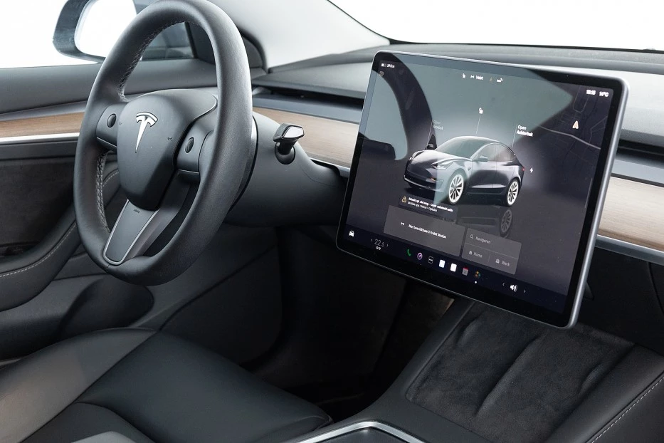 Tesla Model 3 – foto 10