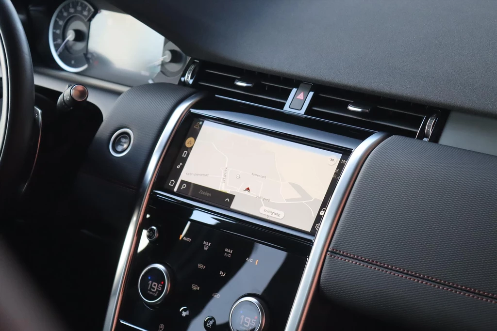 Land Rover Discovery Sport – foto 4
