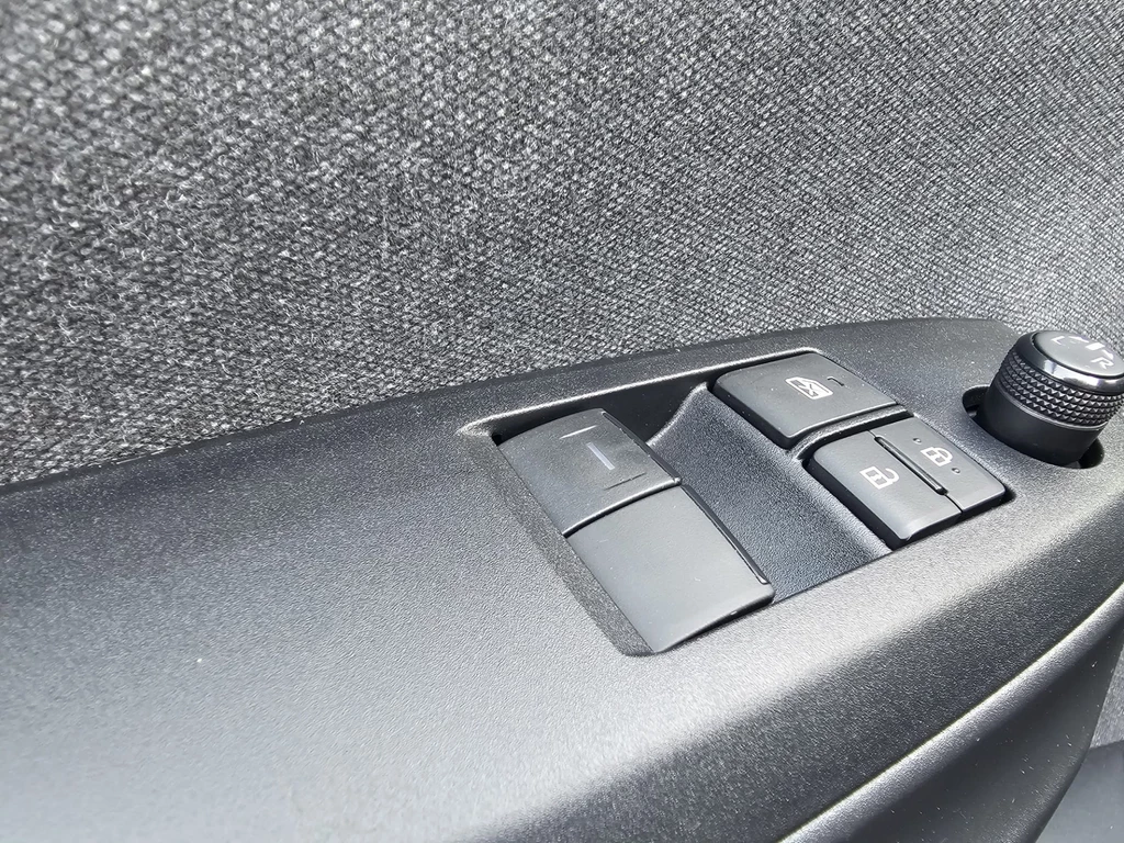 Toyota Yaris – foto 28