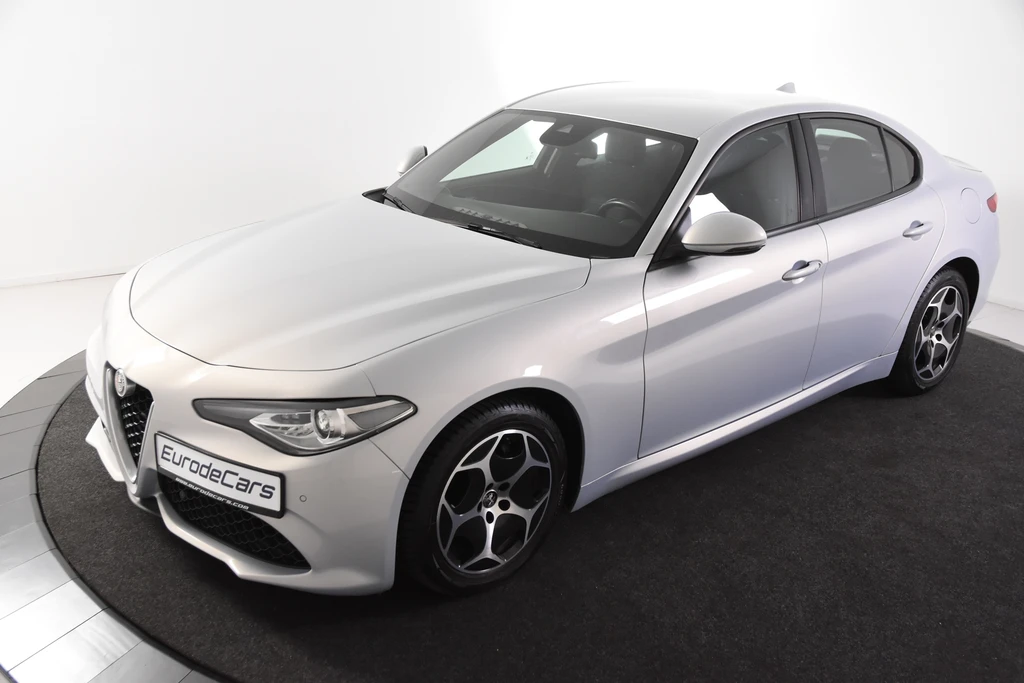 Alfa Romeo Giulia – foto 2