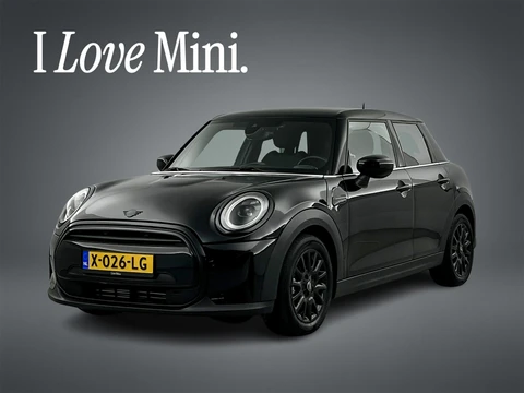 MINI 5-deurs 1.5 Aut. Cooper Camden Black-Pack Leder/Sportstoel/Digi.Dashboard