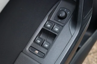 SEAT Arona – thumbnail 16