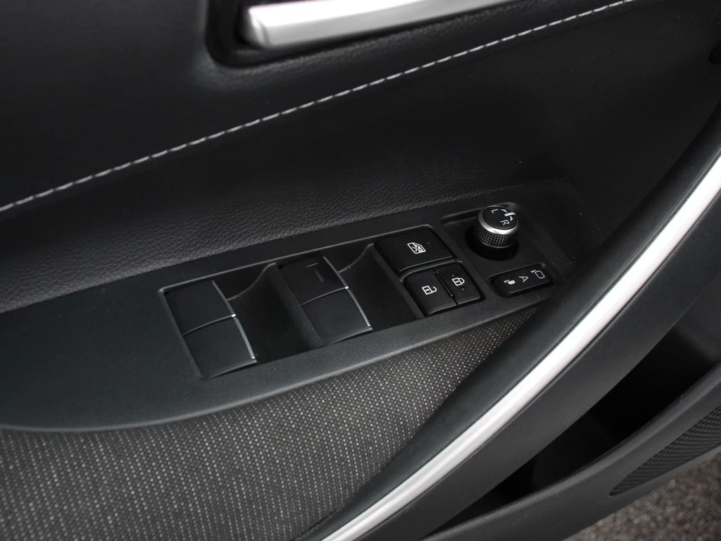 Toyota Corolla Touring Sports – foto 16