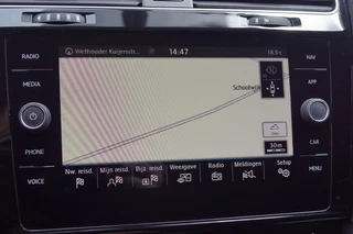 Volkswagen Golf – thumbnail 18