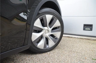 Tesla Model Y – thumbnail 10