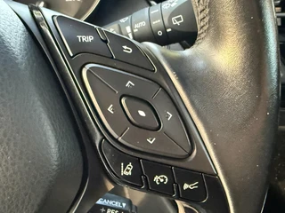 Toyota C-HR – thumbnail 18