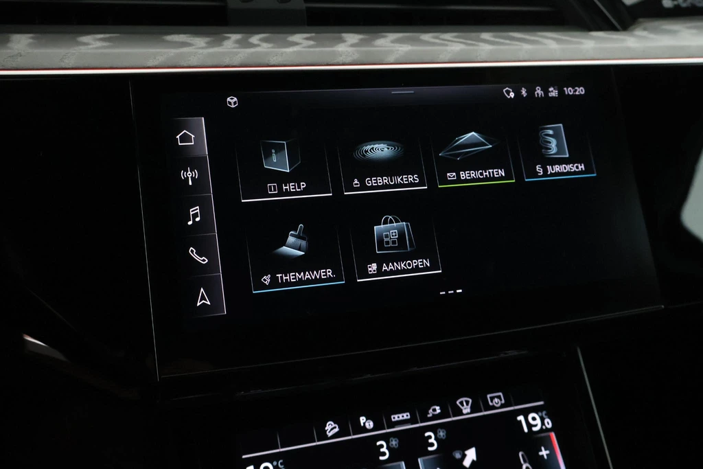 Audi Q8 e-tron – foto 24