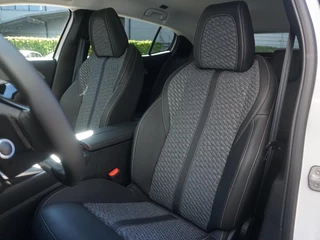 Peugeot 408 – thumbnail 11