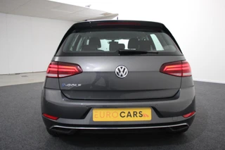 Volkswagen e-Golf – thumbnail 3