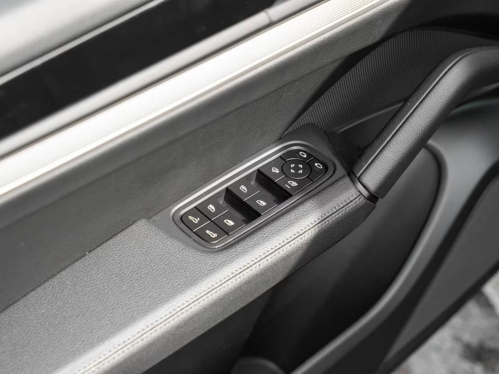 Porsche Cayenne – foto 18