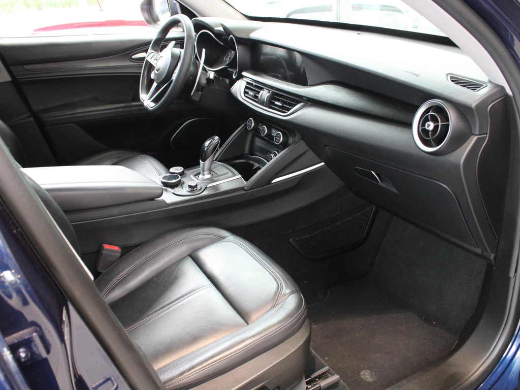 Alfa Romeo Stelvio – foto 11