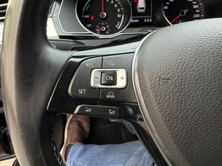 Volkswagen Passat – thumbnail 22