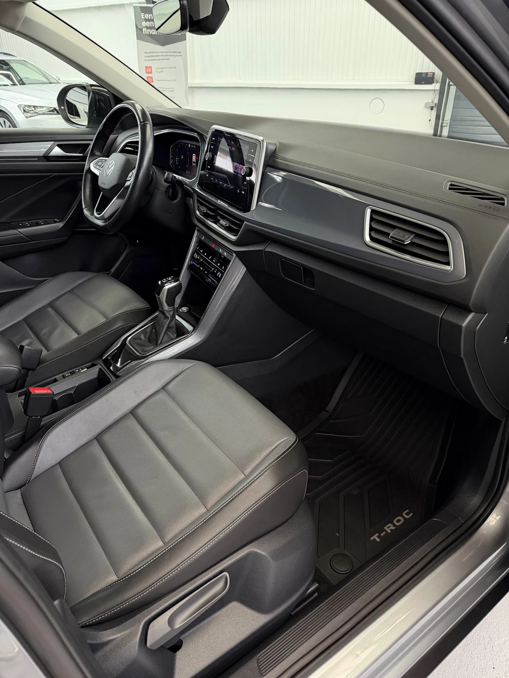 Volkswagen T-Roc – foto 15