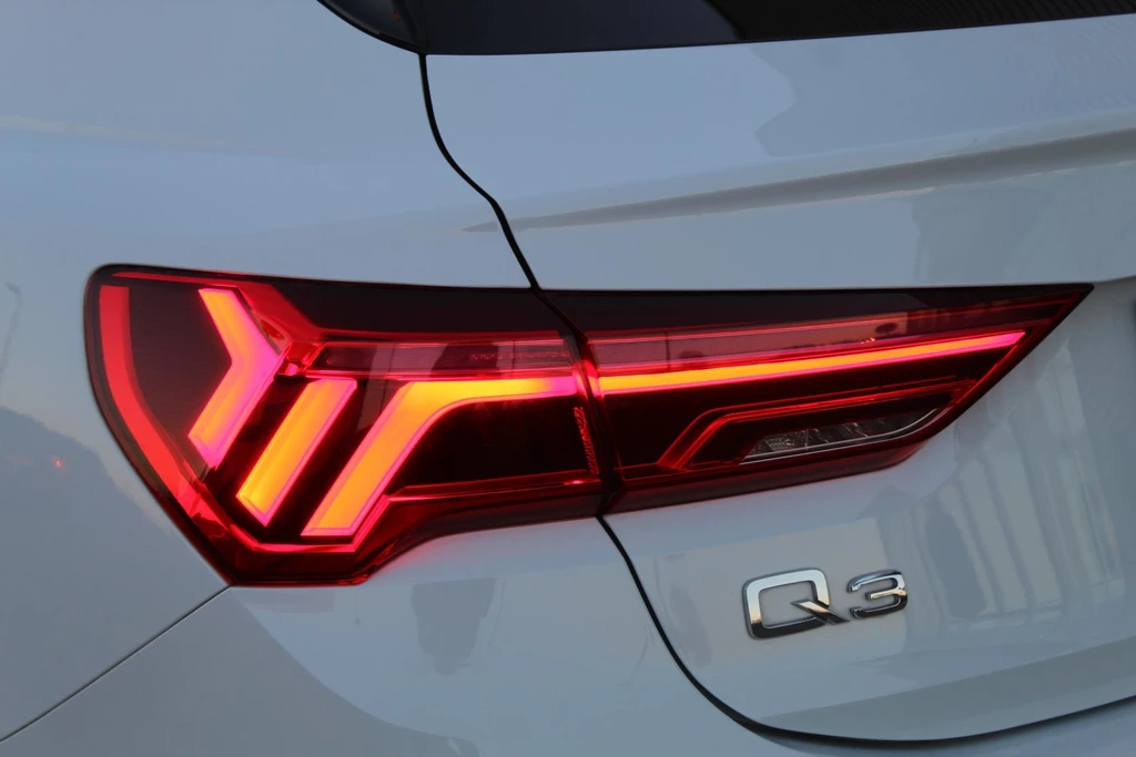 Audi Q3 – foto 38