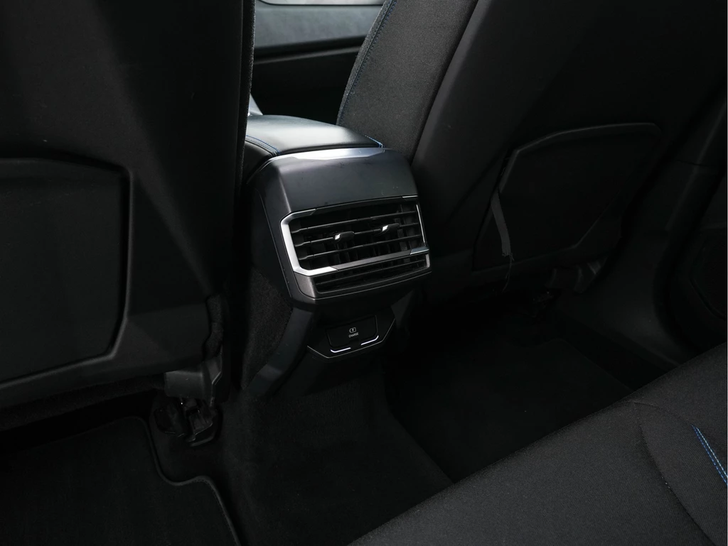 Lynk & Co 01 – foto 26