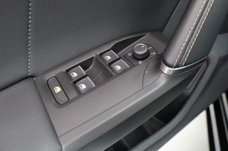 CUPRA Leon Sportstourer – thumbnail 8