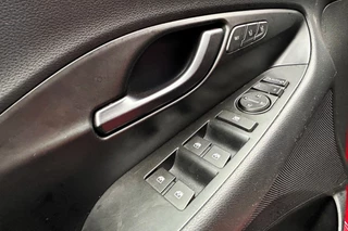 Hyundai i30 – thumbnail 11