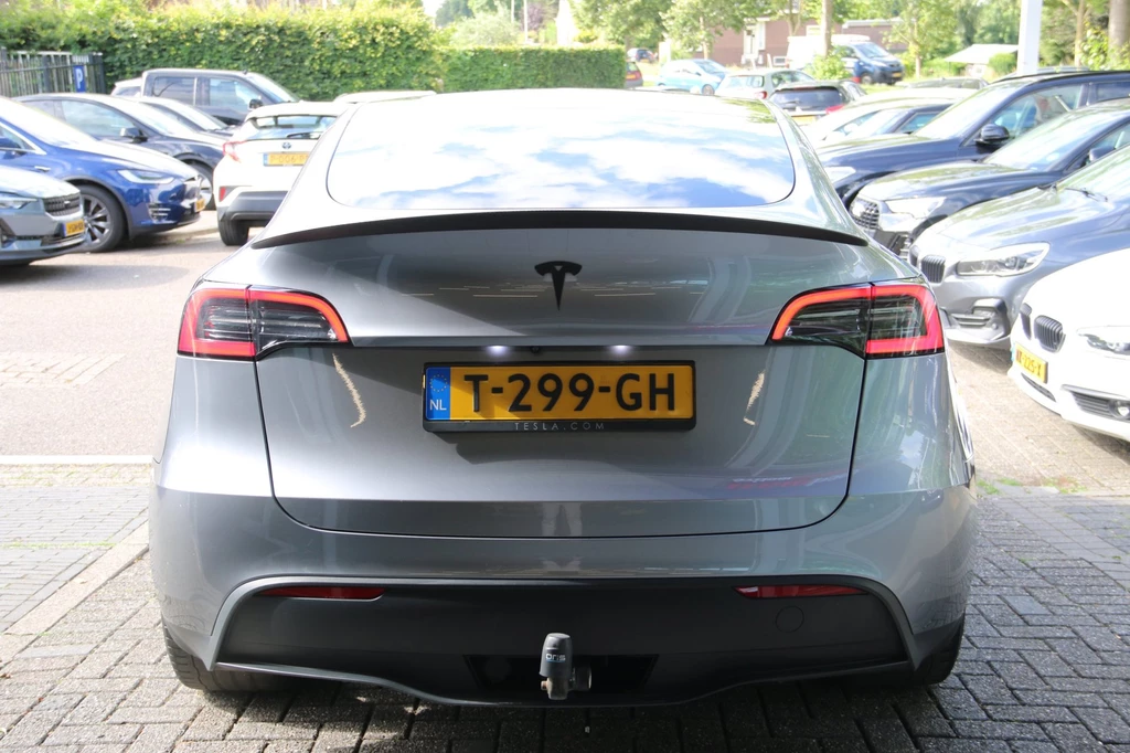 Tesla Model Y – foto 3