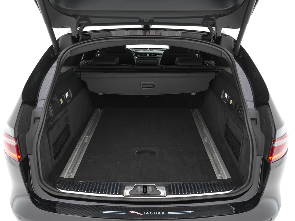 Jaguar XF – foto 11